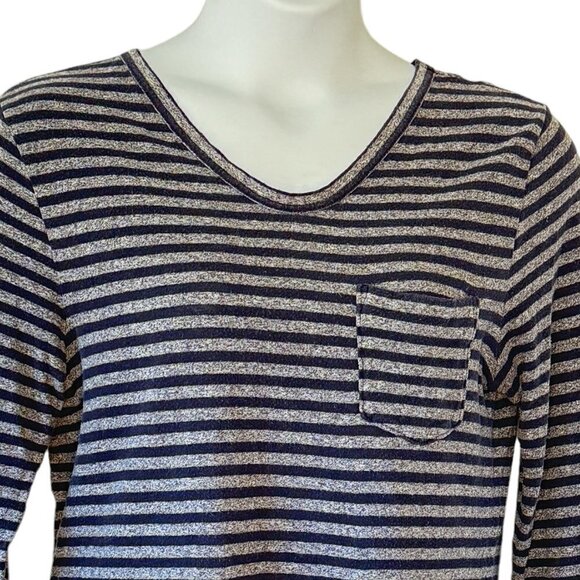 J. Lindeberg Women's Long Sleeve Tee Shirt V-Neck Navy and Grey Stripe Size L - Picture 2 of 9